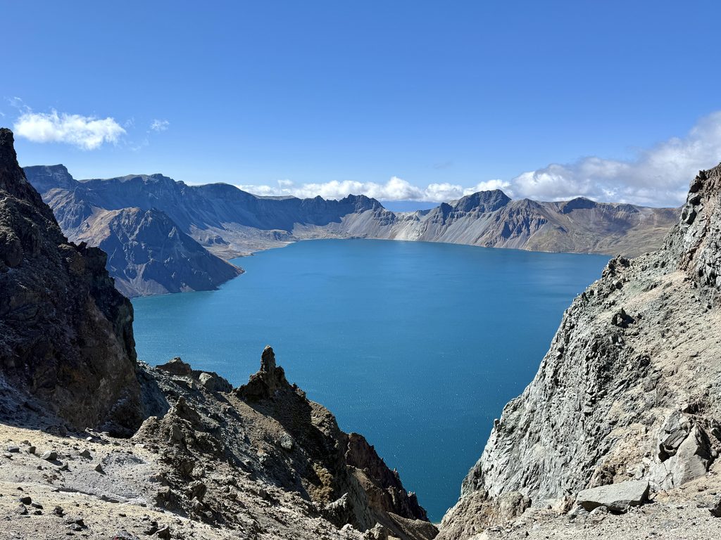 2026长白山秋季旅游攻略:门票价格、抢票规则、南坡关闭与秋色时间窗全解析 2 Lynx猞猁旅行 13433845246483700 Lynx猞猁旅行
